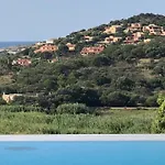 Casa de Férias Private Pool With Panoramic Views Split Over 2 Levels / Aircon / New Pool.
