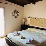 Private Pool With Panoramic Views Split Over 2 Levels / Aircon / New Pool. Casa de Férias