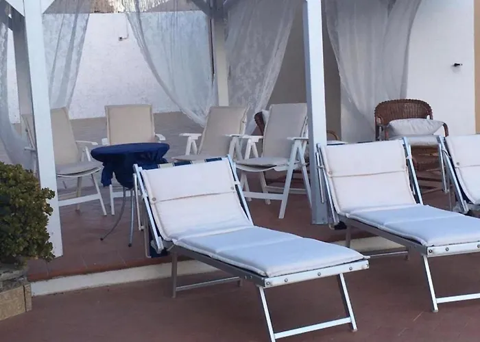 Private Pool With Panoramic Views Split Over 2 Levels / Aircon / New Pool. 別荘 キア