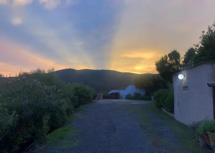 Private Pool With Panoramic Views Split Over 2 Levels / Aircon / New Pool. キア