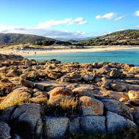 Private Pool With Panoramic Views Split Over 2 Levels / Aircon / New Pool. * Chia